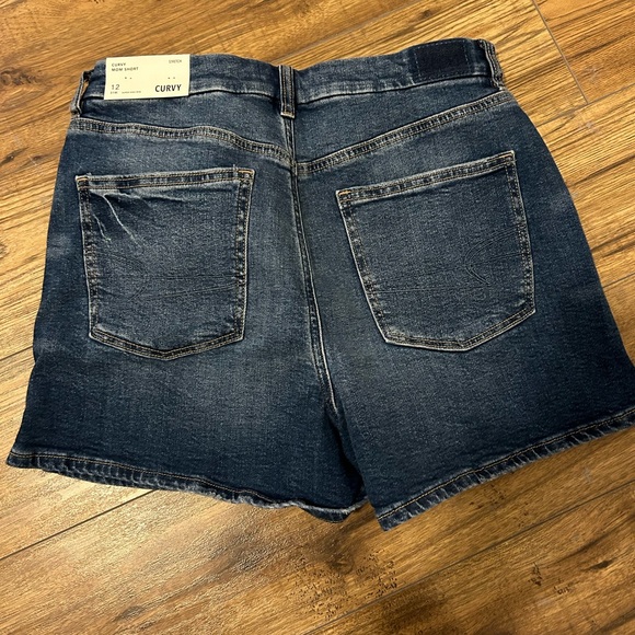 Curve love Jean shorts - Picture 2 of 3